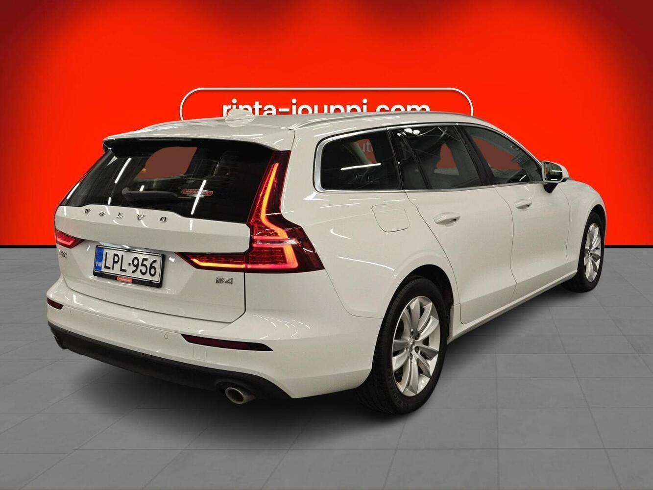 Volvo V60 vaihtoauto