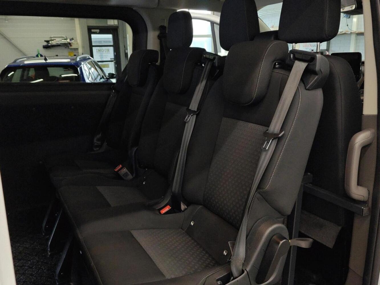 Ford Transit Custom vaihtoauto
