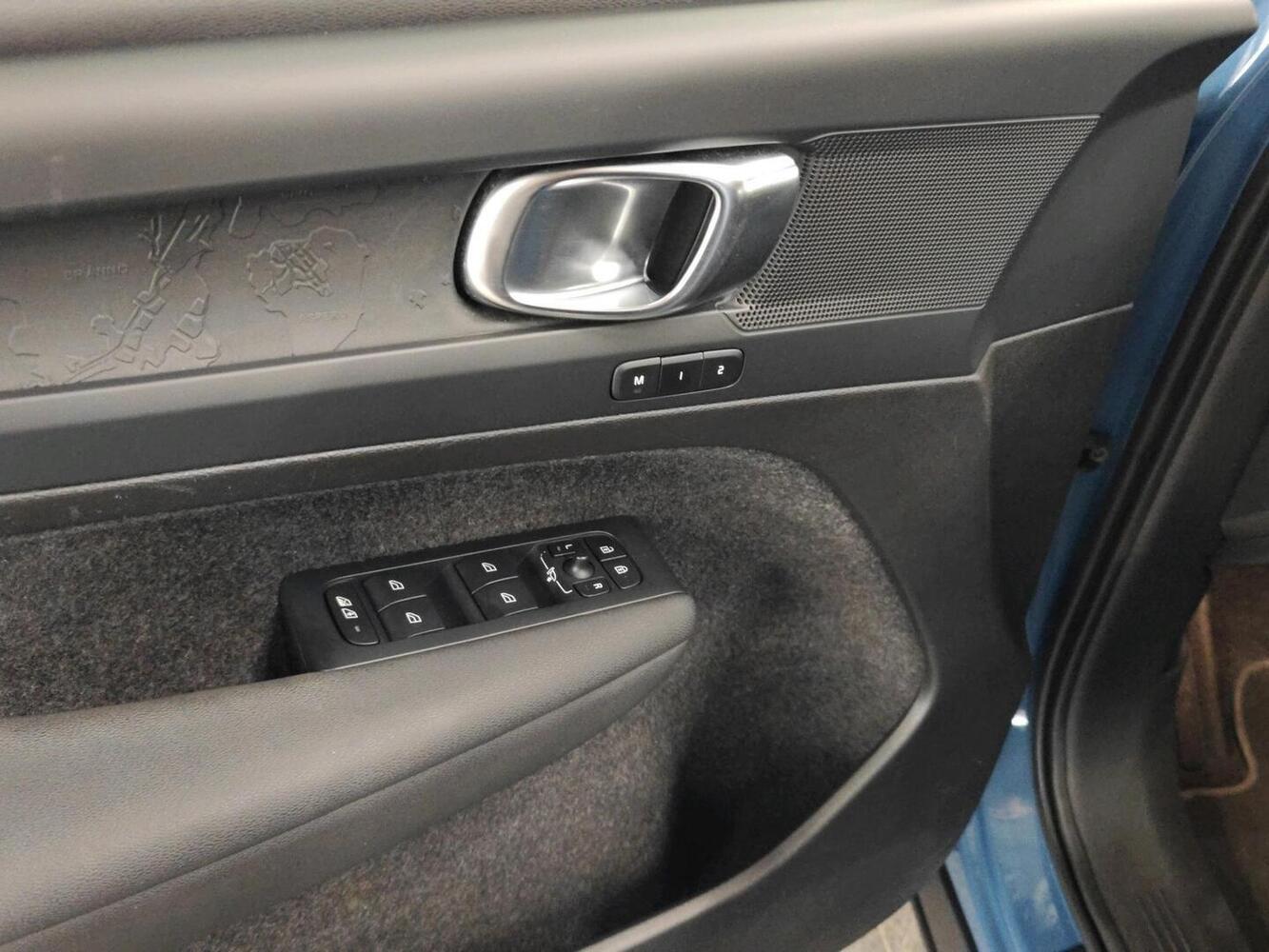 Volvo C40 vaihtoauto