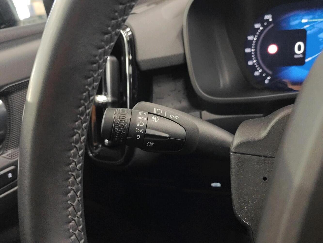 Volvo C40 vaihtoauto