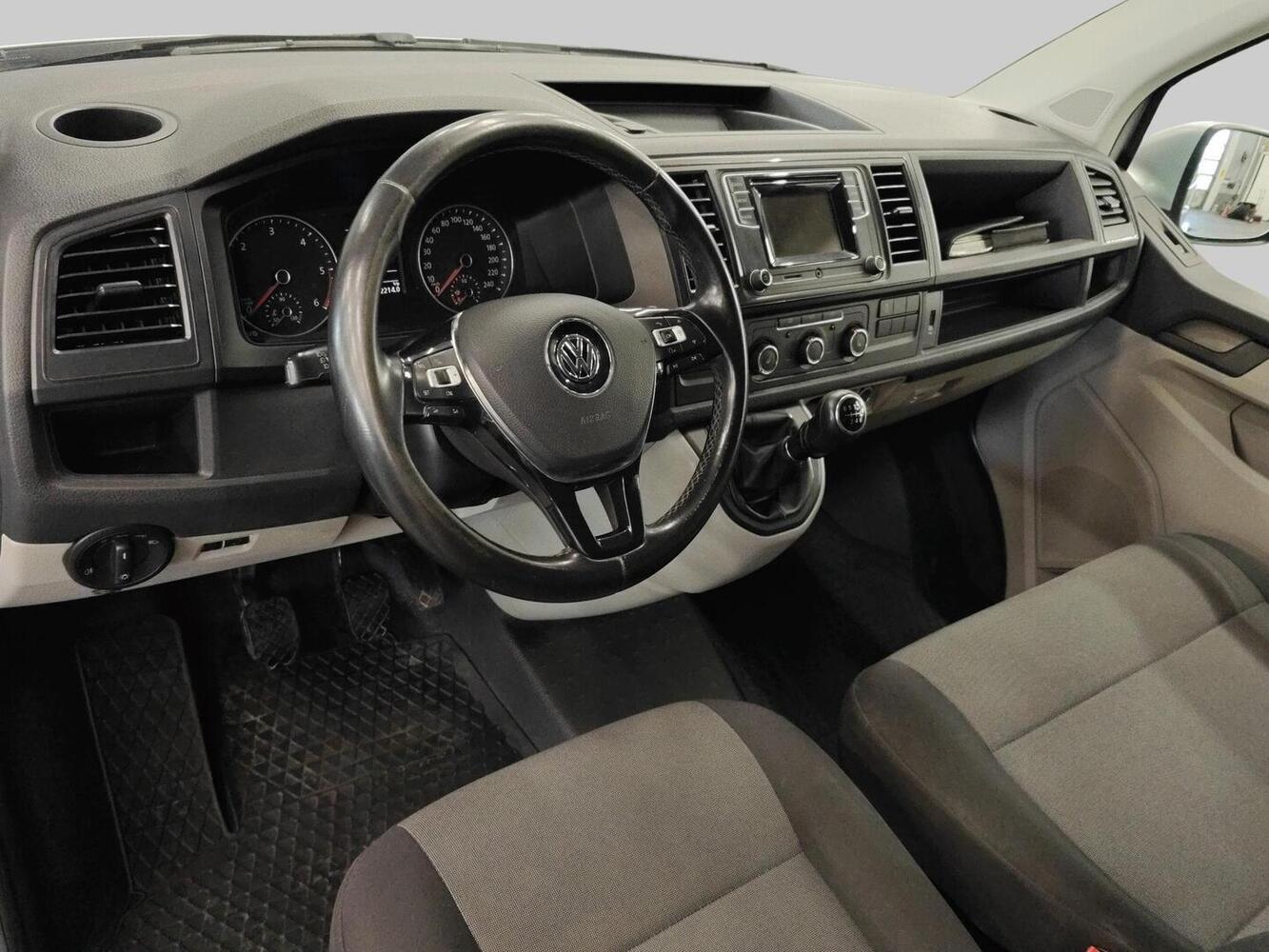 Volkswagen Transporter vaihtoauto