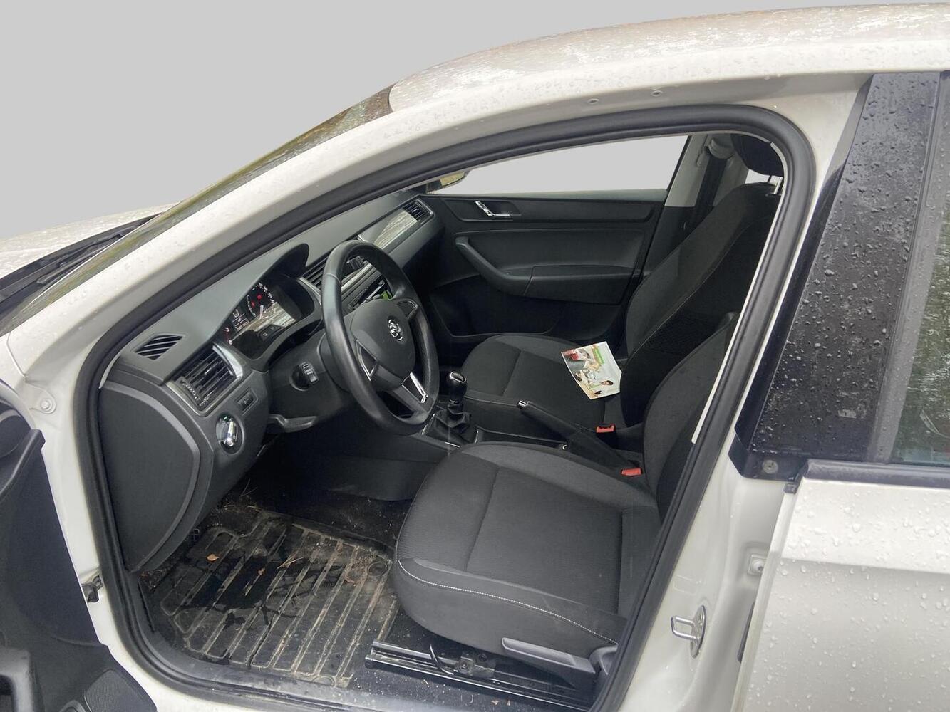 Skoda Rapid vaihtoauto