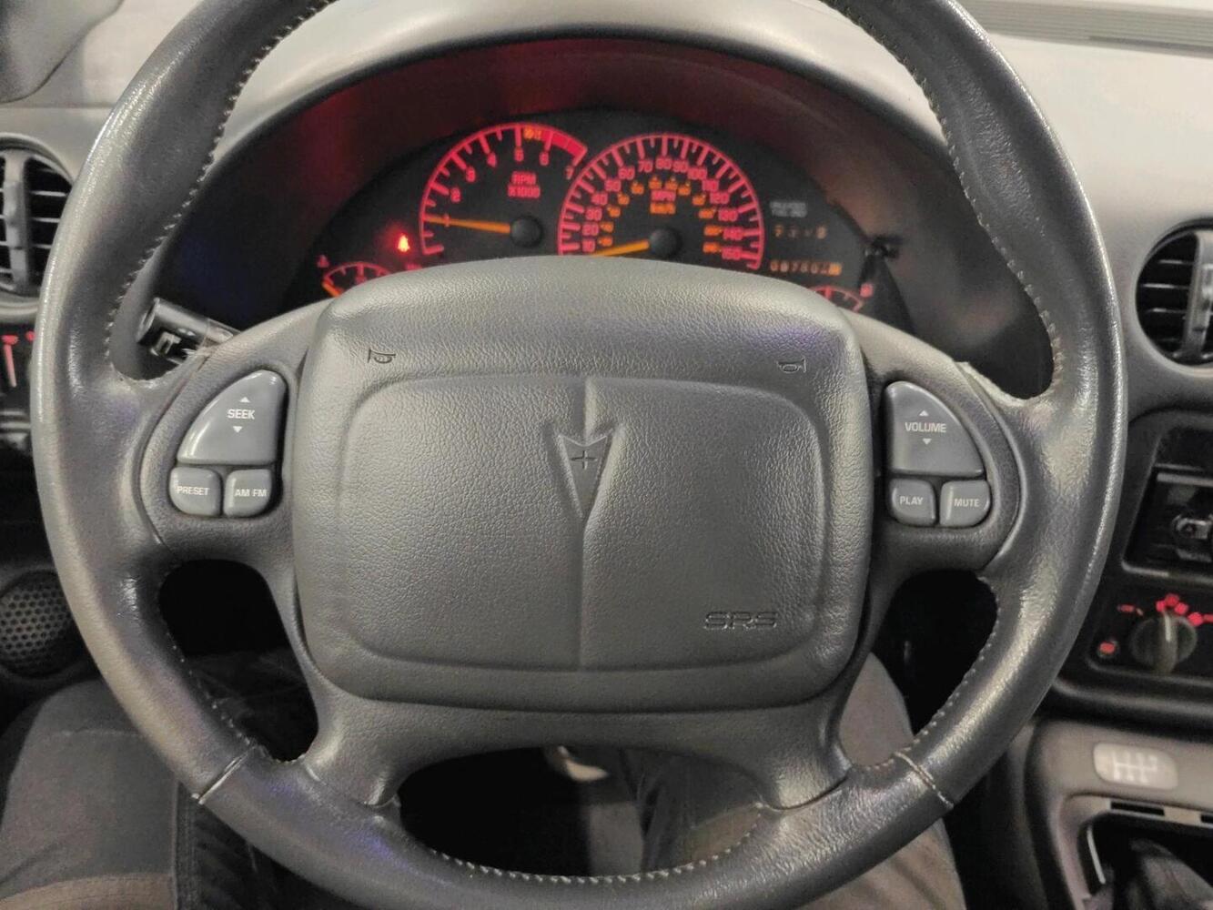 Pontiac Firebird vaihtoauto
