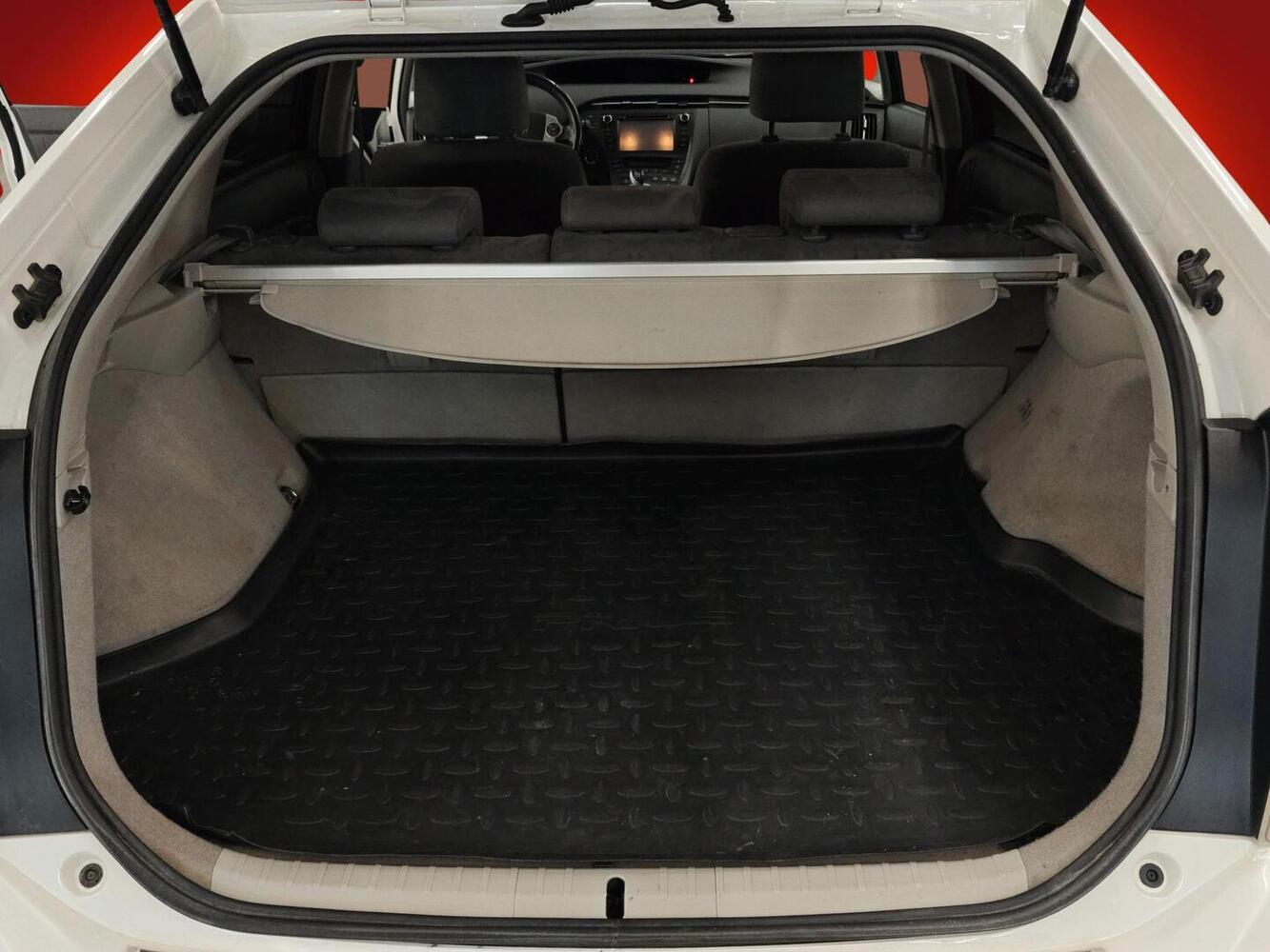 Toyota Prius vaihtoauto
