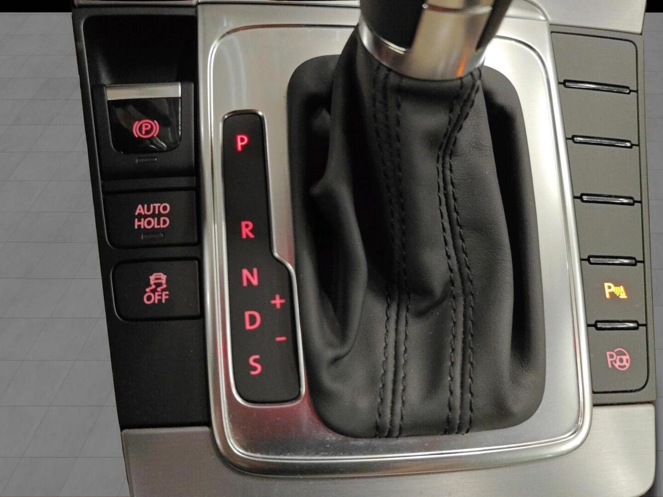 Volkswagen CC vaihtoauto