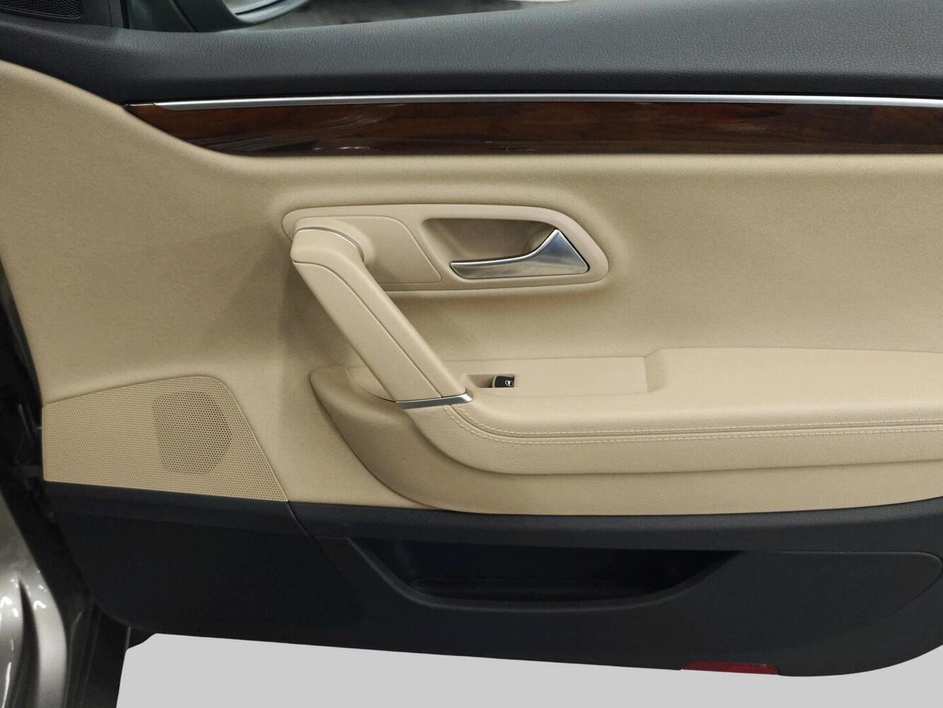 Volkswagen CC vaihtoauto