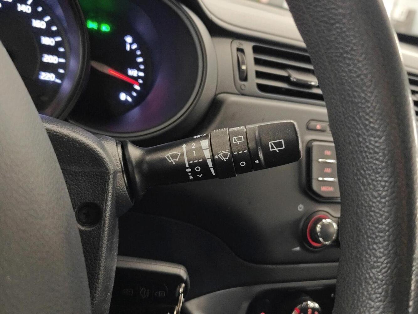 Kia Rio vaihtoauto