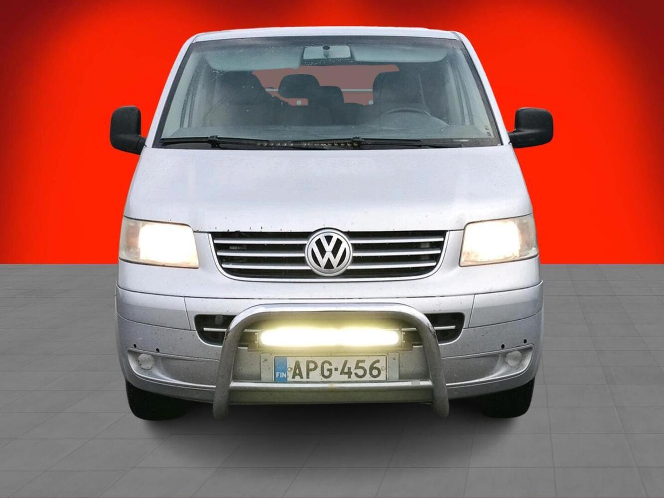 Volkswagen Transporter vaihtoauto