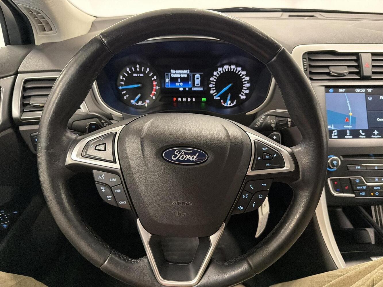 Ford Mondeo vaihtoauto