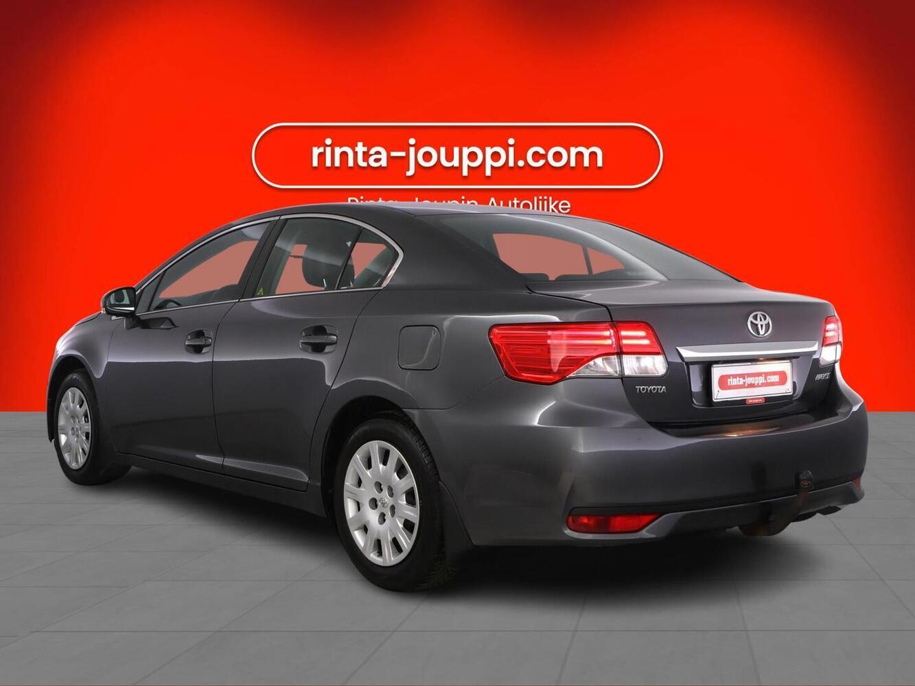 Toyota Avensis vaihtoauto