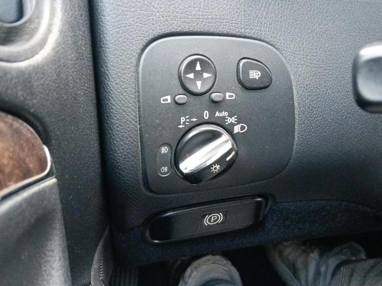 Mercedes-Benz CLK vaihtoauto
