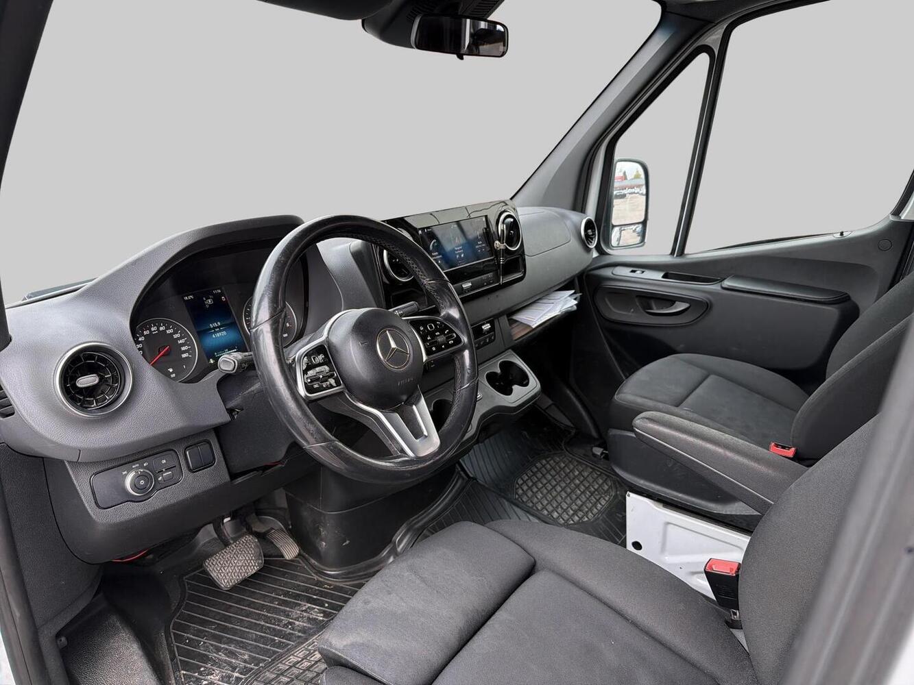 Mercedes-Benz Sprinter vaihtoauto