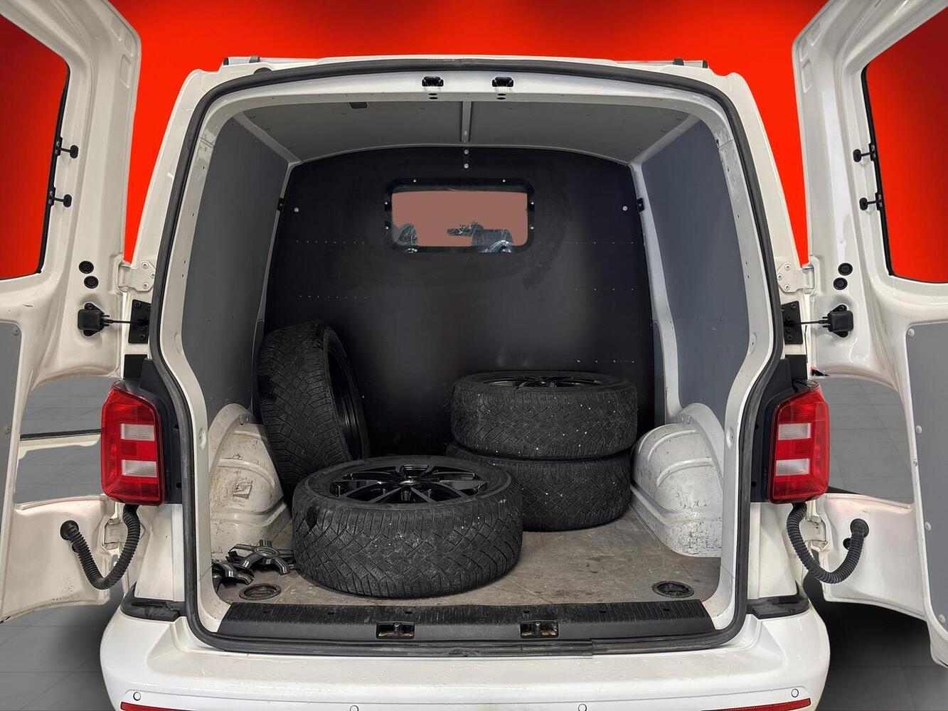 Volkswagen Transporter vaihtoauto