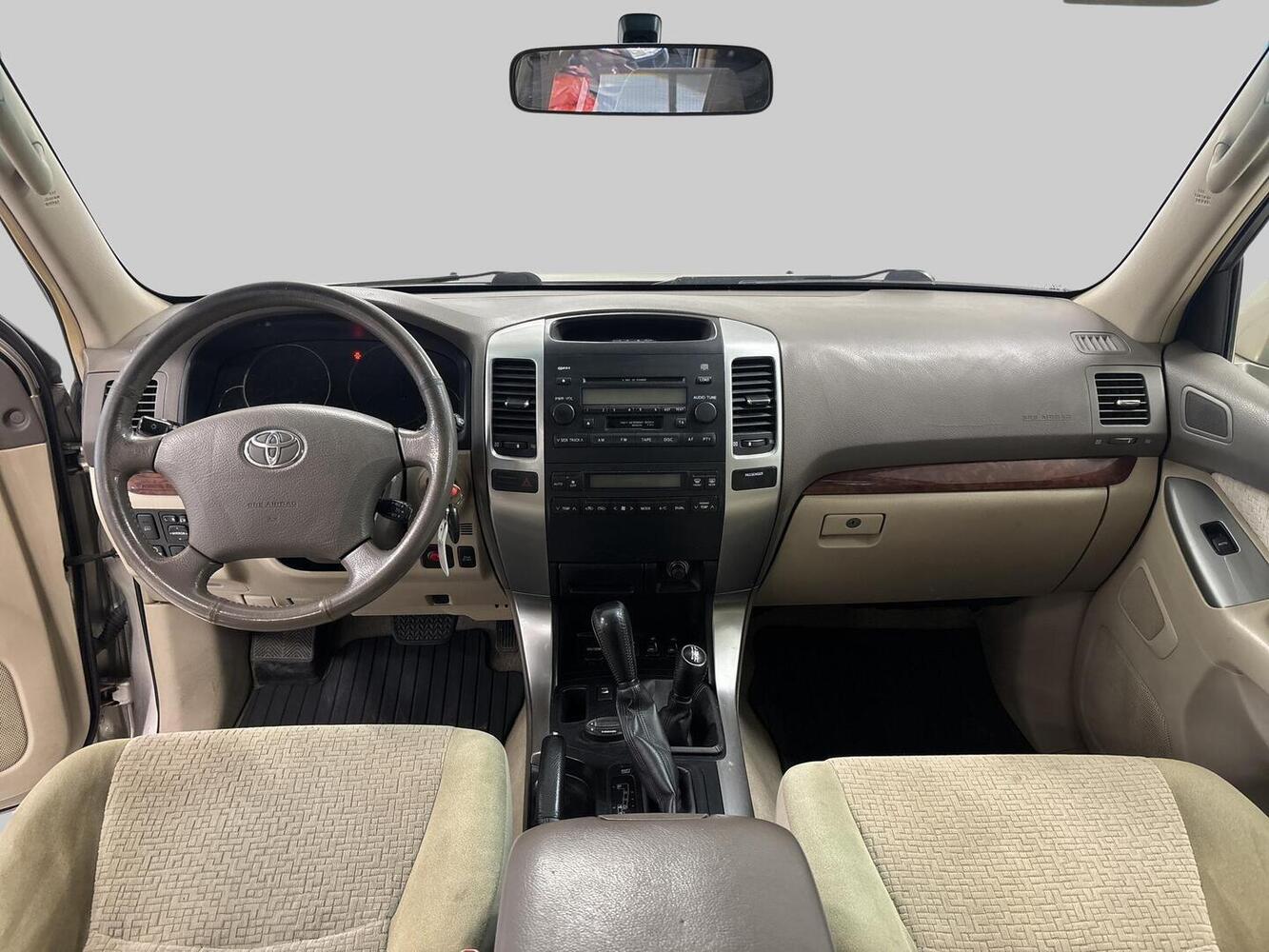 Toyota Land Cruiser vaihtoauto
