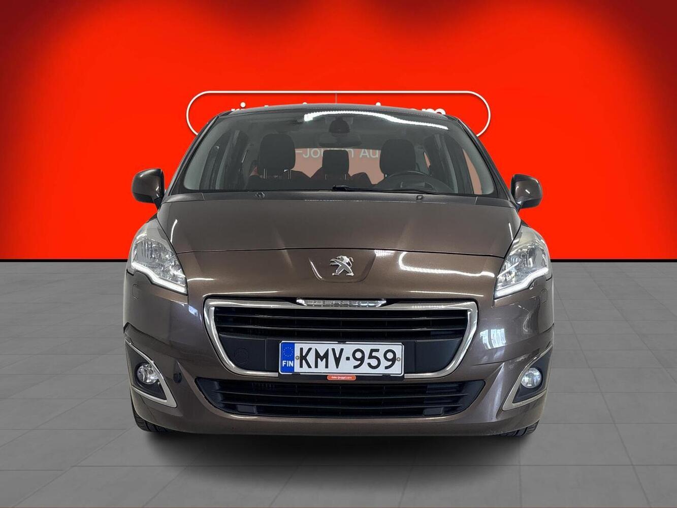 Peugeot 5008 vaihtoauto