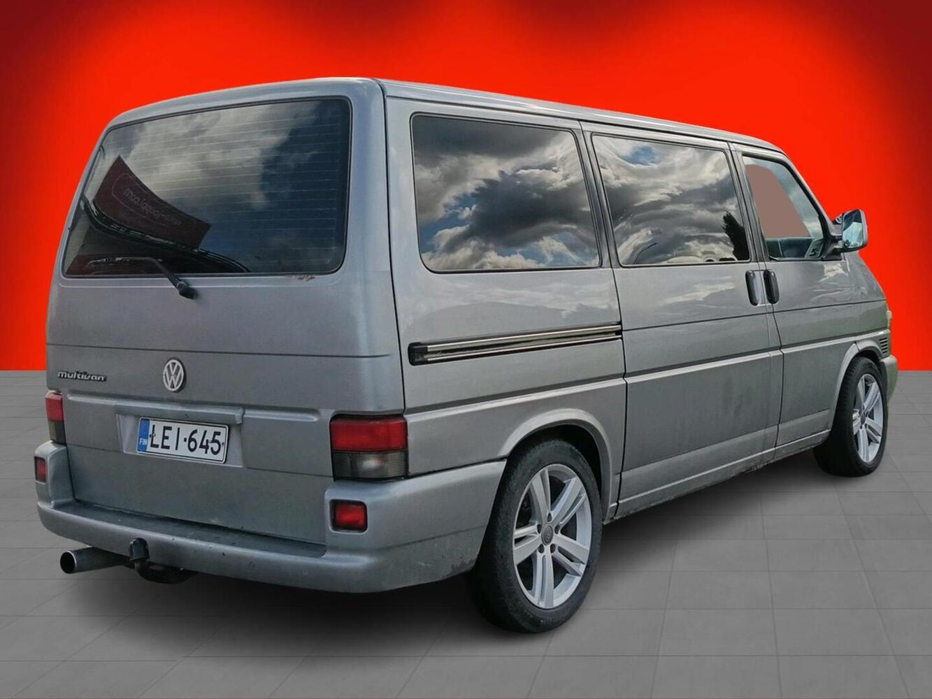Volkswagen Multivan vaihtoauto