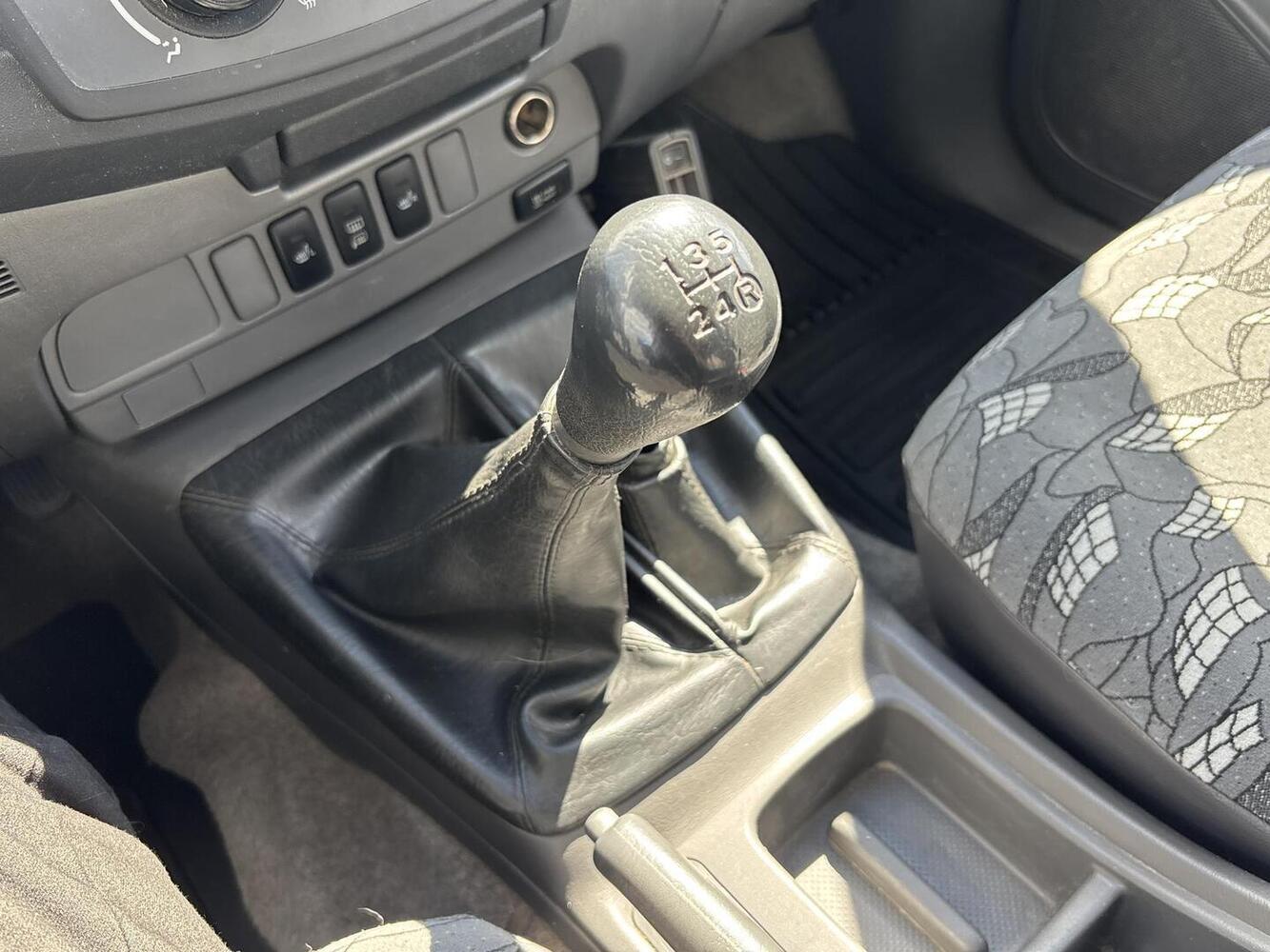 Toyota Hilux vaihtoauto