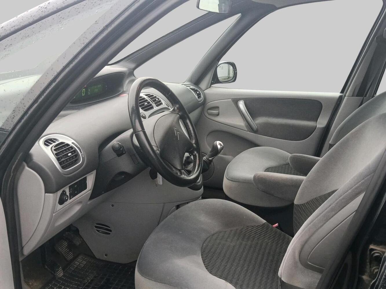 Citroën Xsara Picasso vaihtoauto
