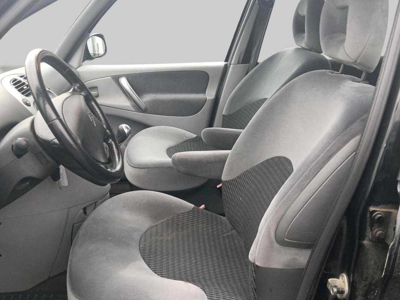 Citroën Xsara Picasso vaihtoauto