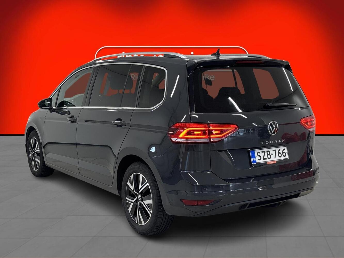Volkswagen Touran vaihtoauto