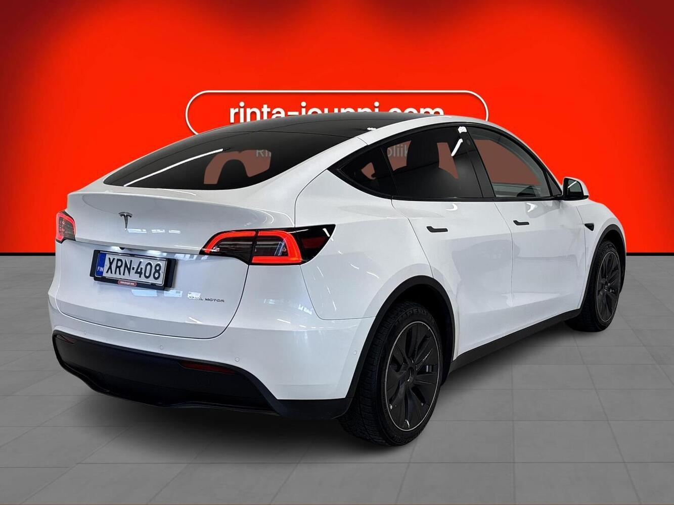 Tesla Model Y vaihtoauto