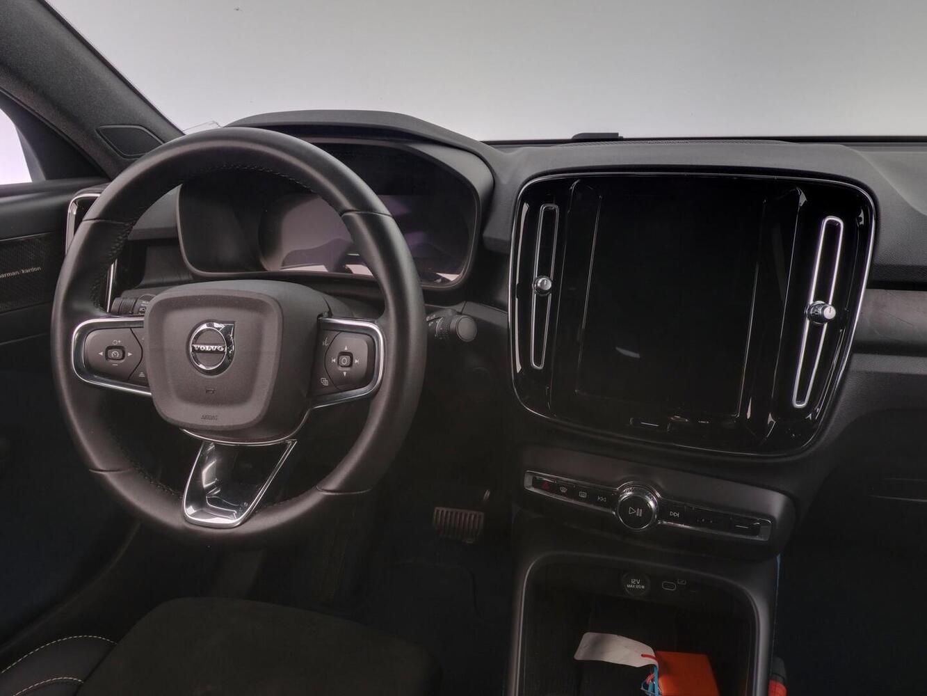 Volvo C40 vaihtoauto