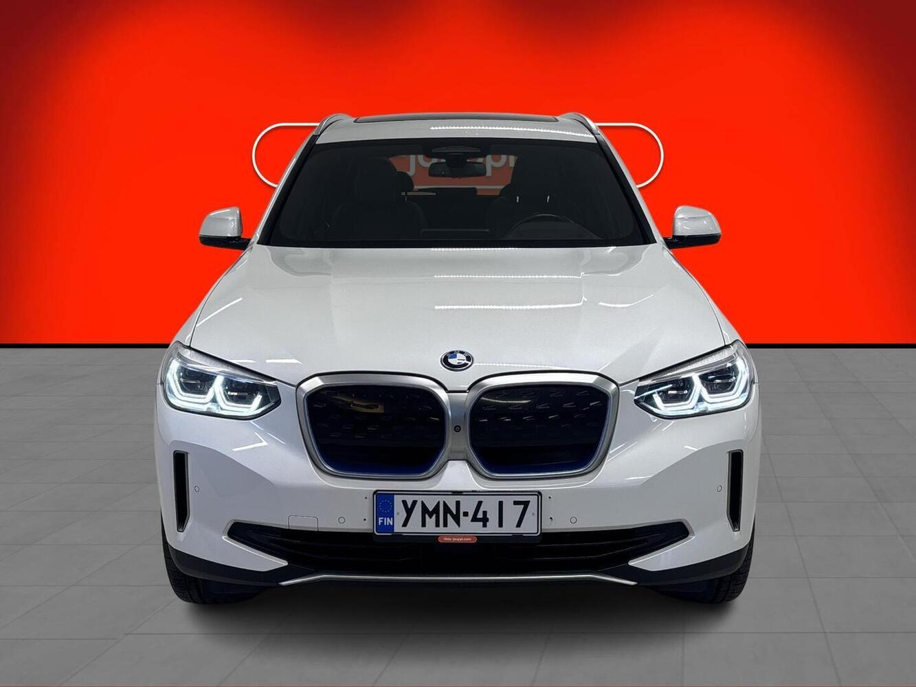 BMW iX3 vaihtoauto