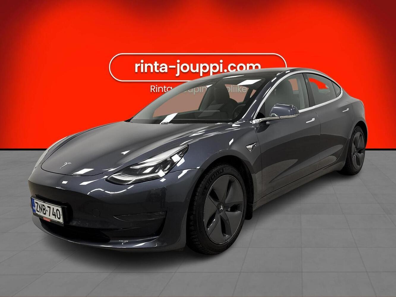 Tesla Model 3 vaihtoauto