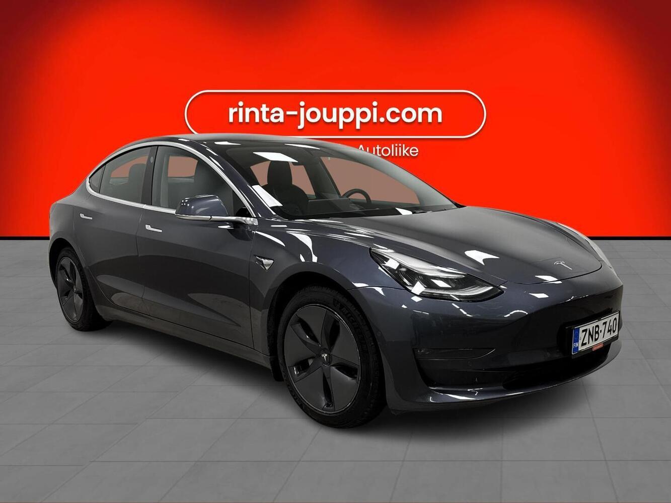 Tesla Model 3 vaihtoauto
