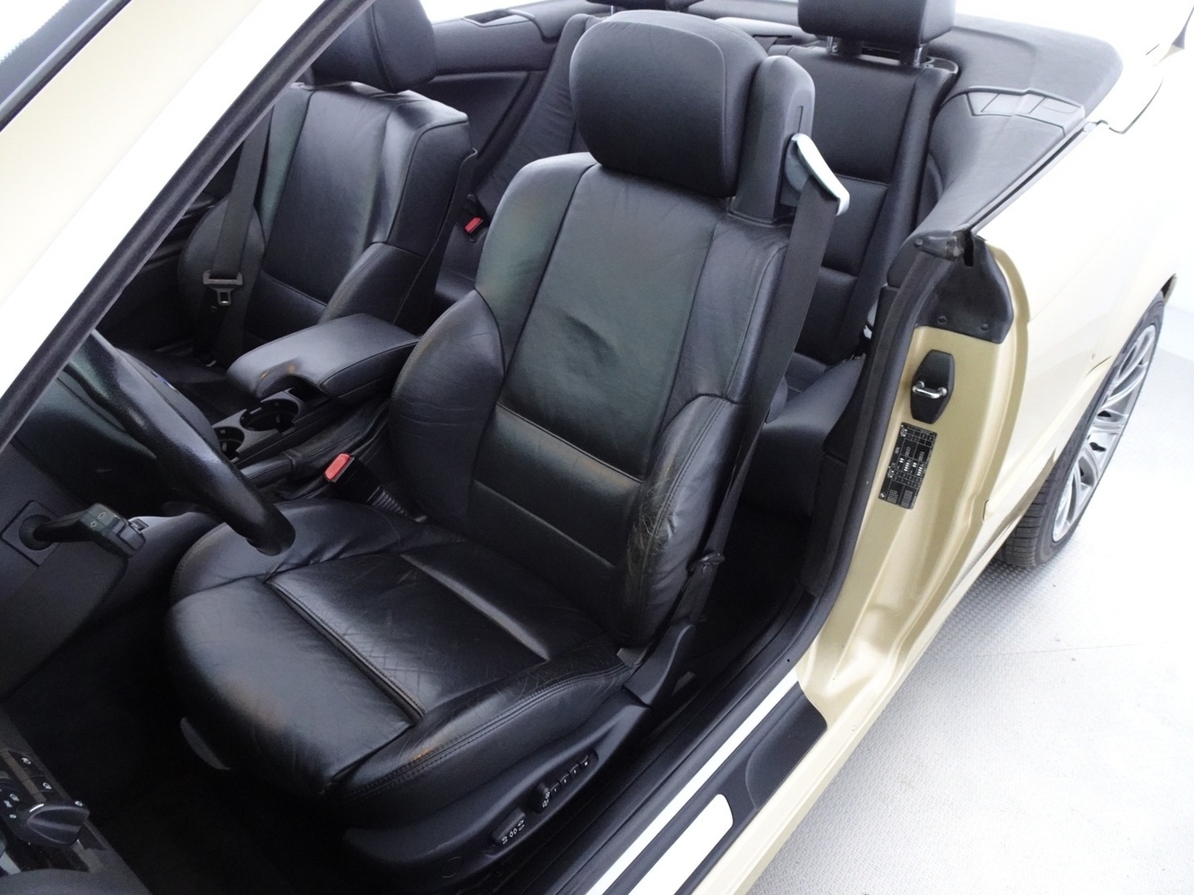 BMW 323 vaihtoauto