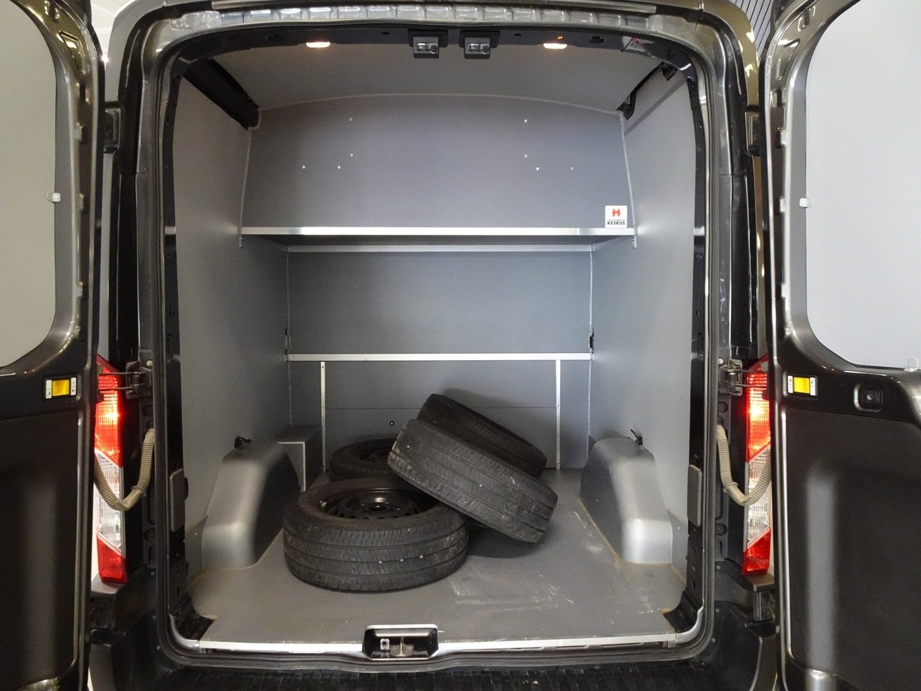 Ford Transit vaihtoauto