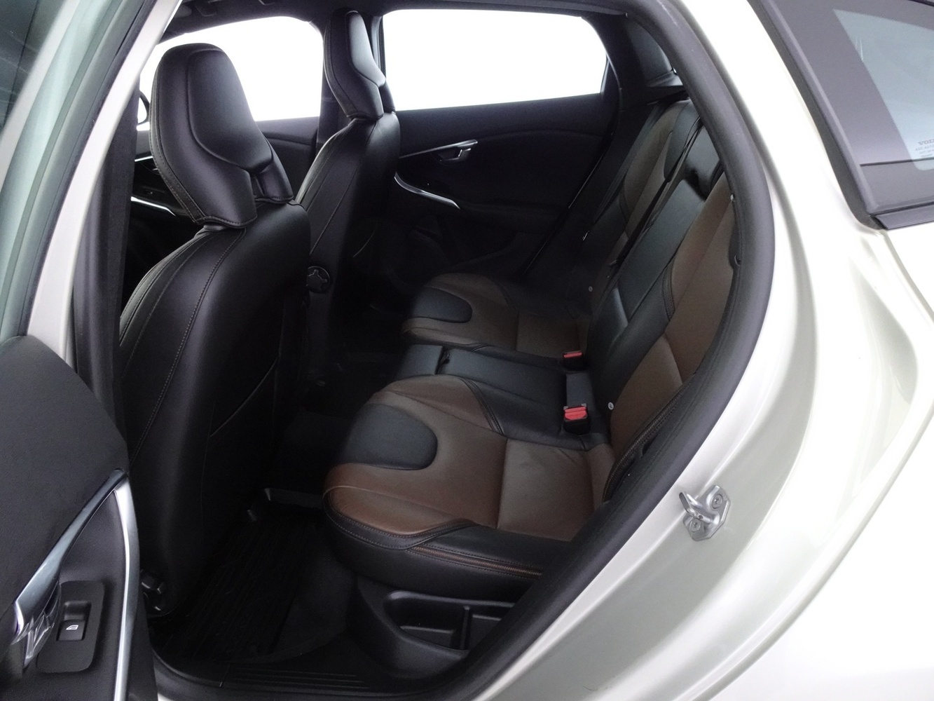 Volvo V40 Cross Country vaihtoauto