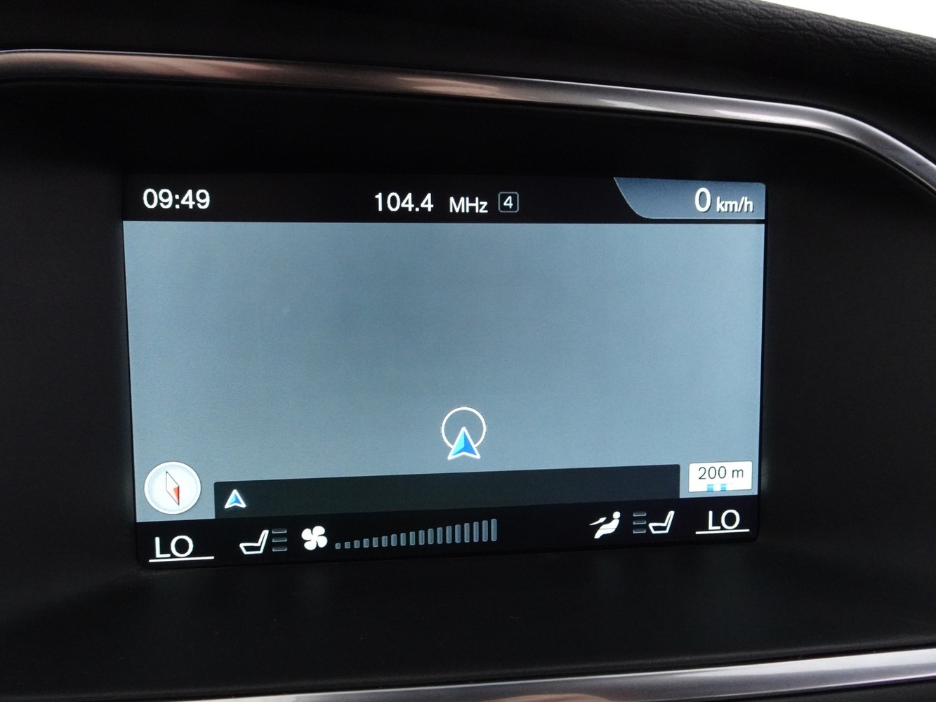 Volvo V40 Cross Country vaihtoauto
