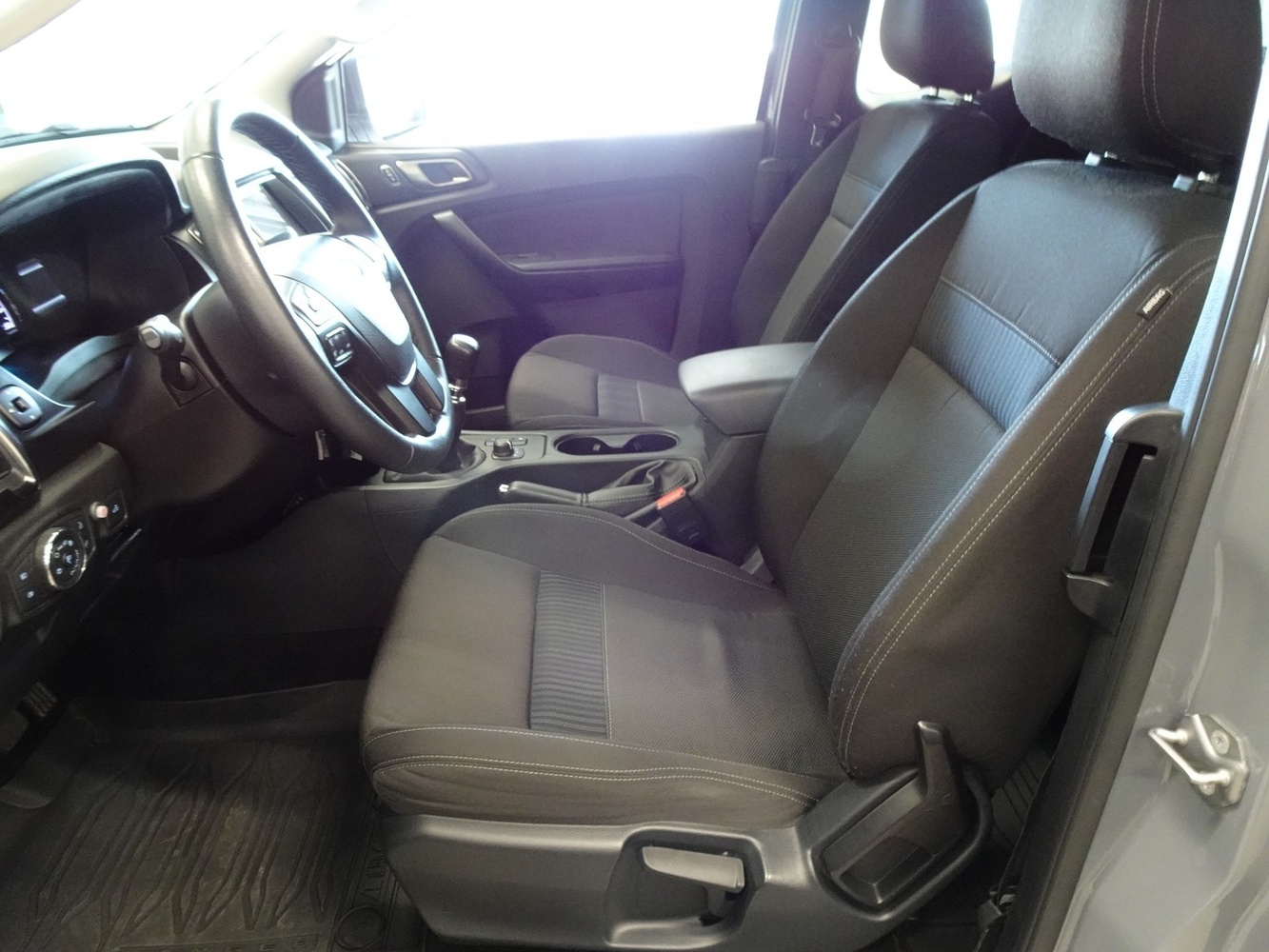 Ford Ranger vaihtoauto