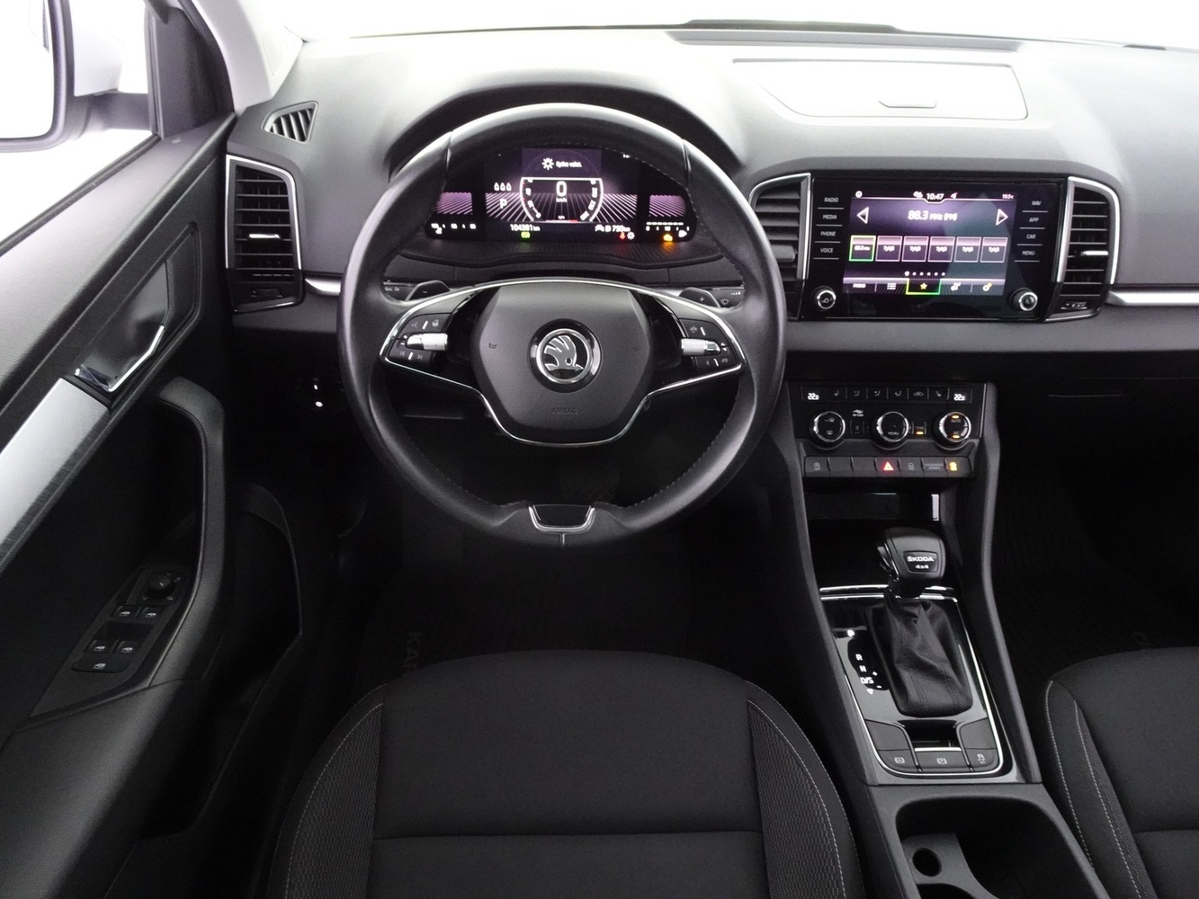 Skoda Karoq vaihtoauto