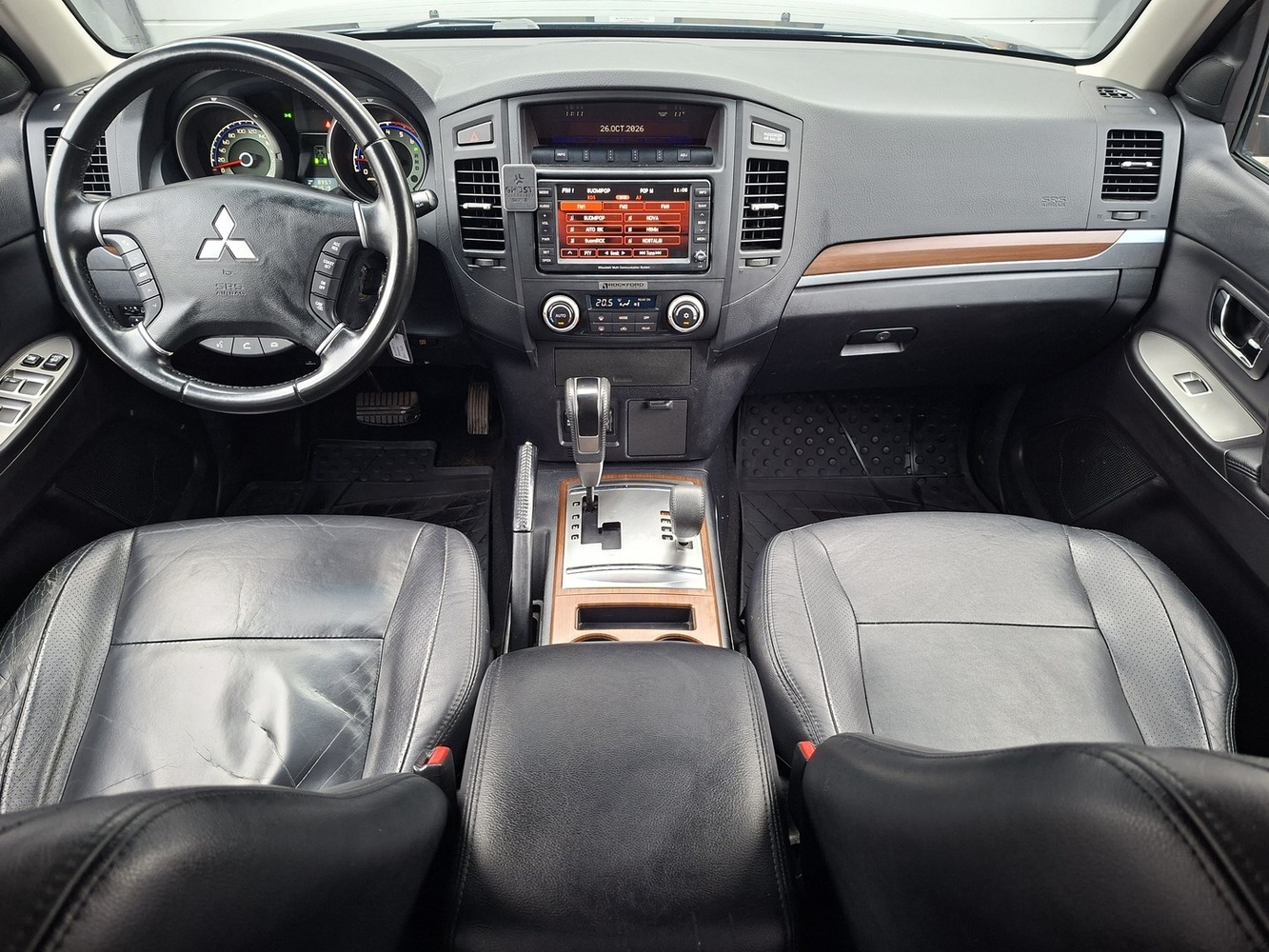 Mitsubishi Pajero vaihtoauto