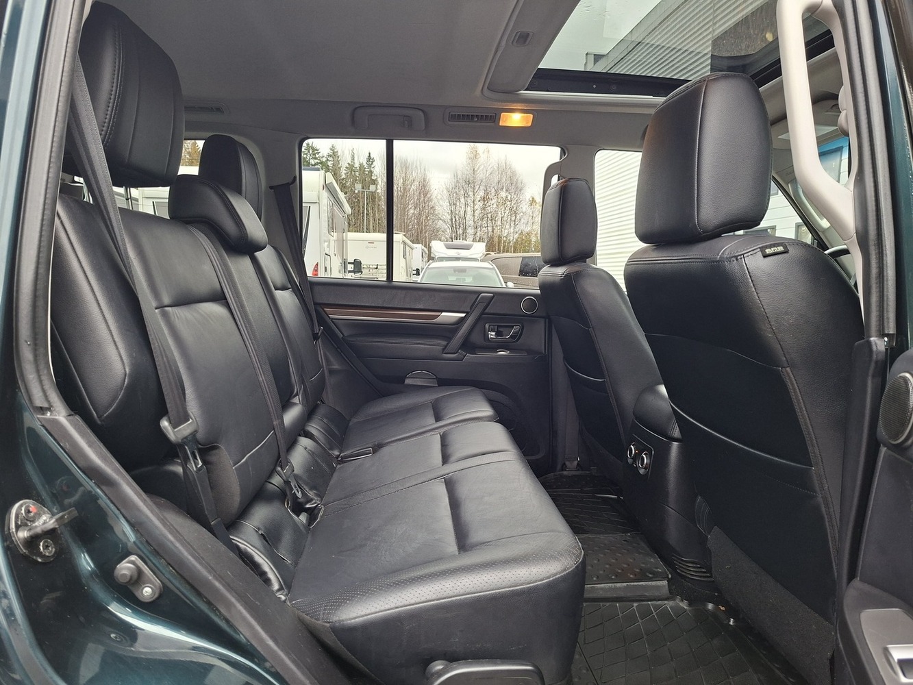 Mitsubishi Pajero vaihtoauto