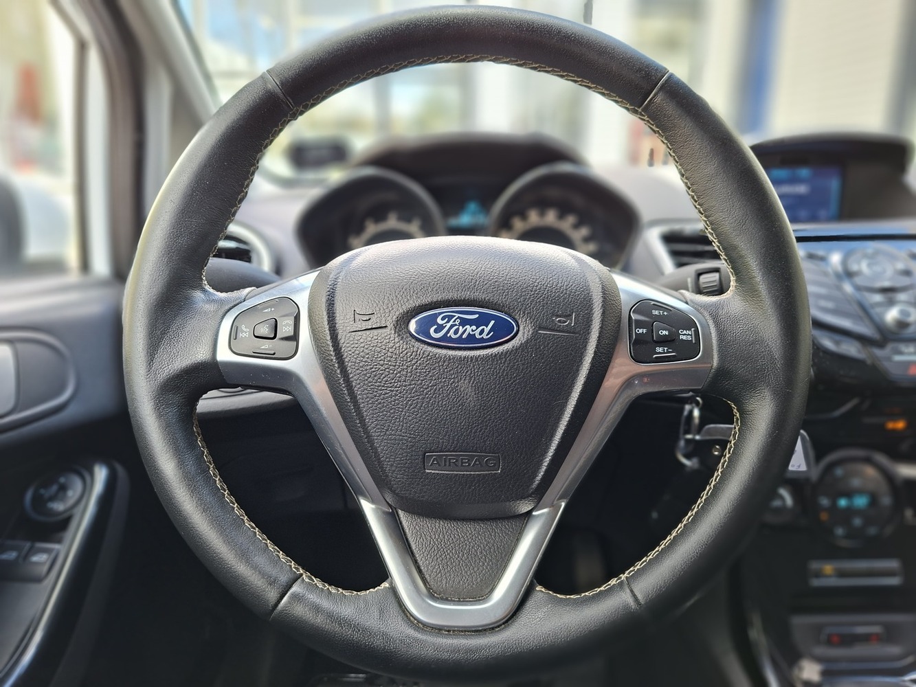 Ford Fiesta vaihtoauto