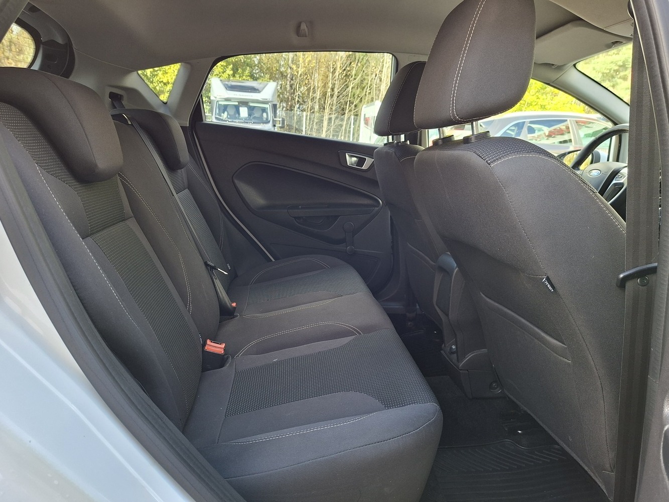 Ford Fiesta vaihtoauto