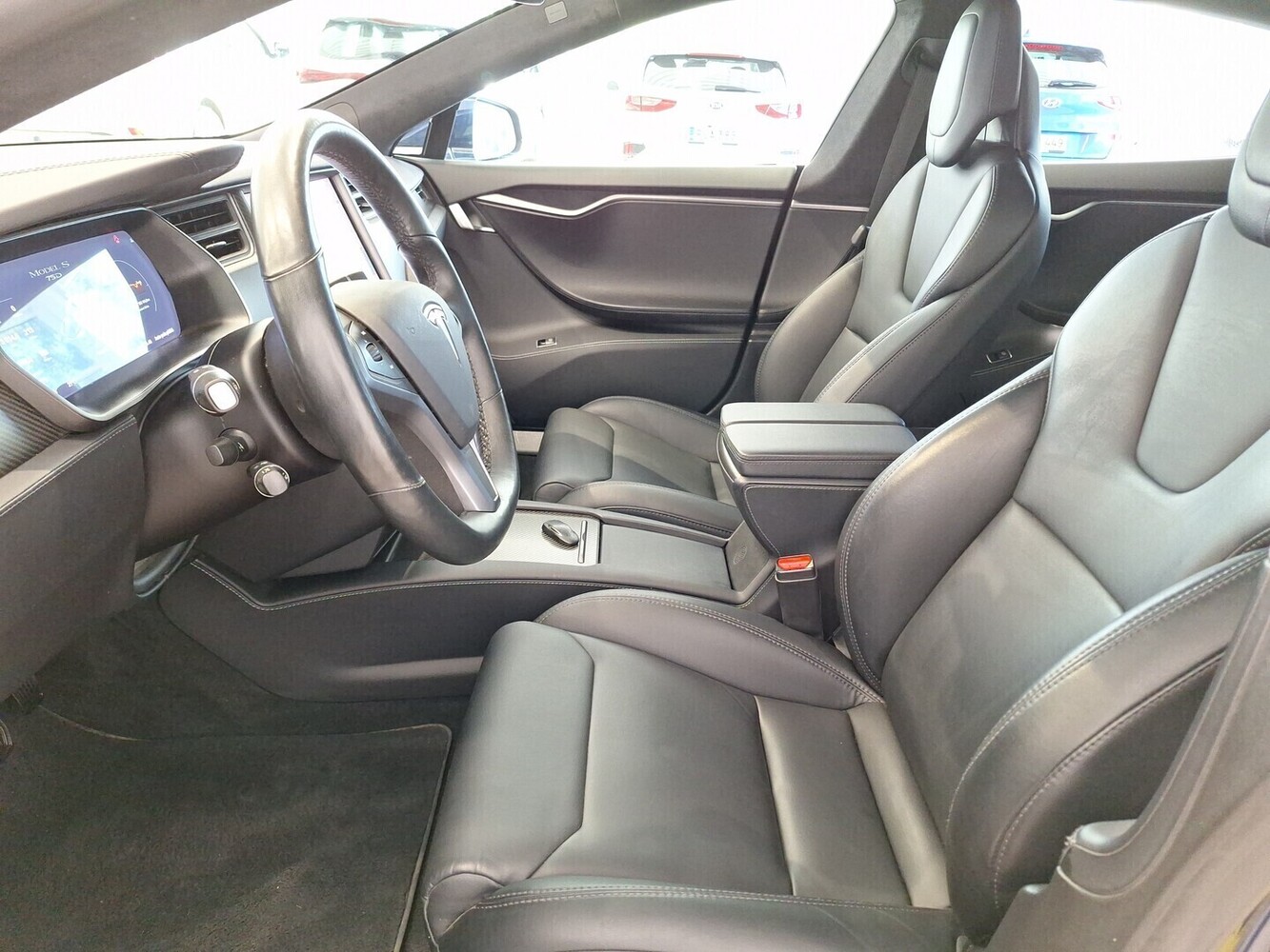 Tesla Model S vaihtoauto
