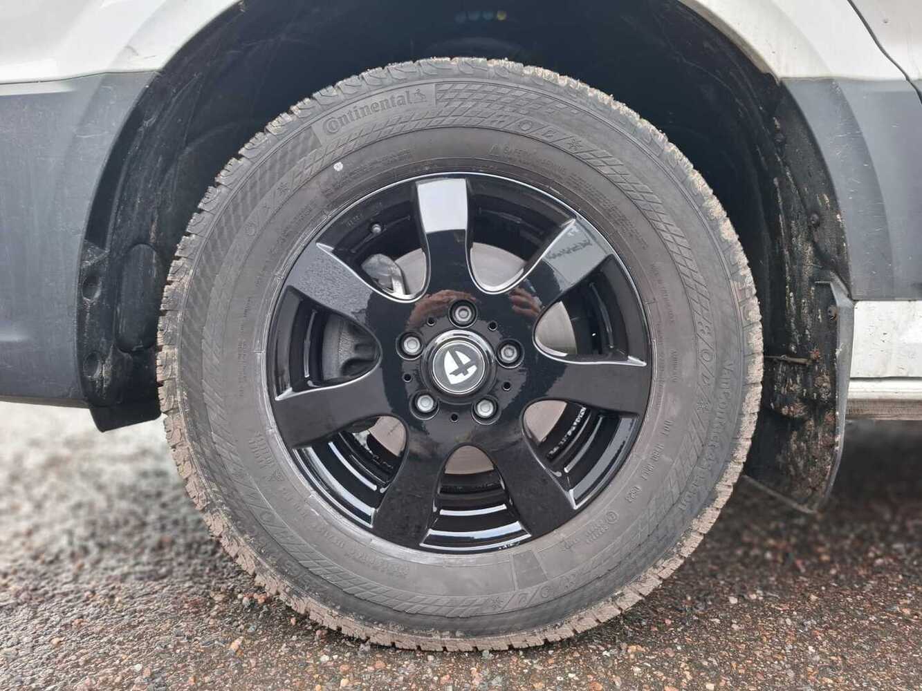 Volkswagen Grand California vaihtoauto