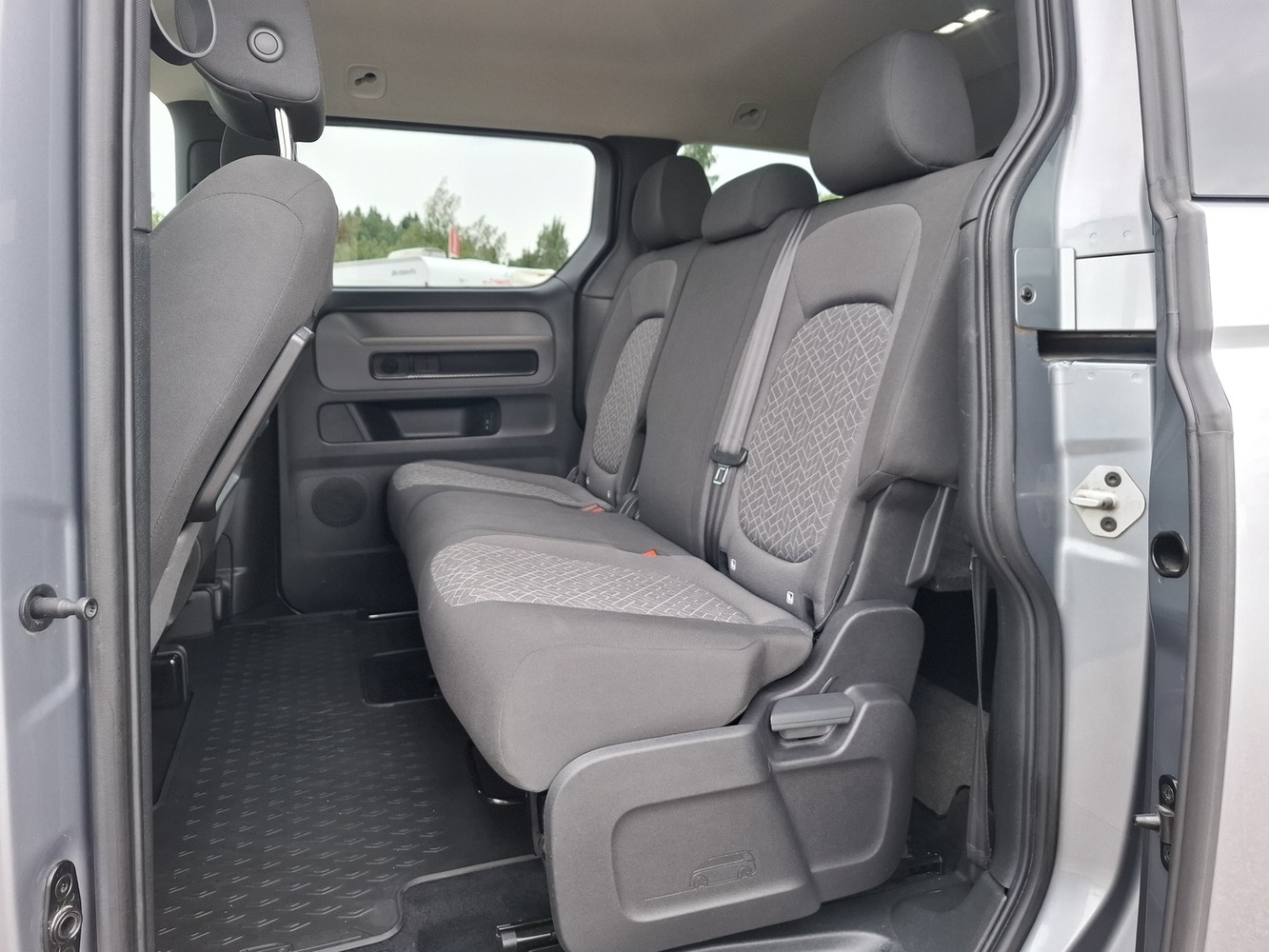 Volkswagen ID. Buzz vaihtoauto