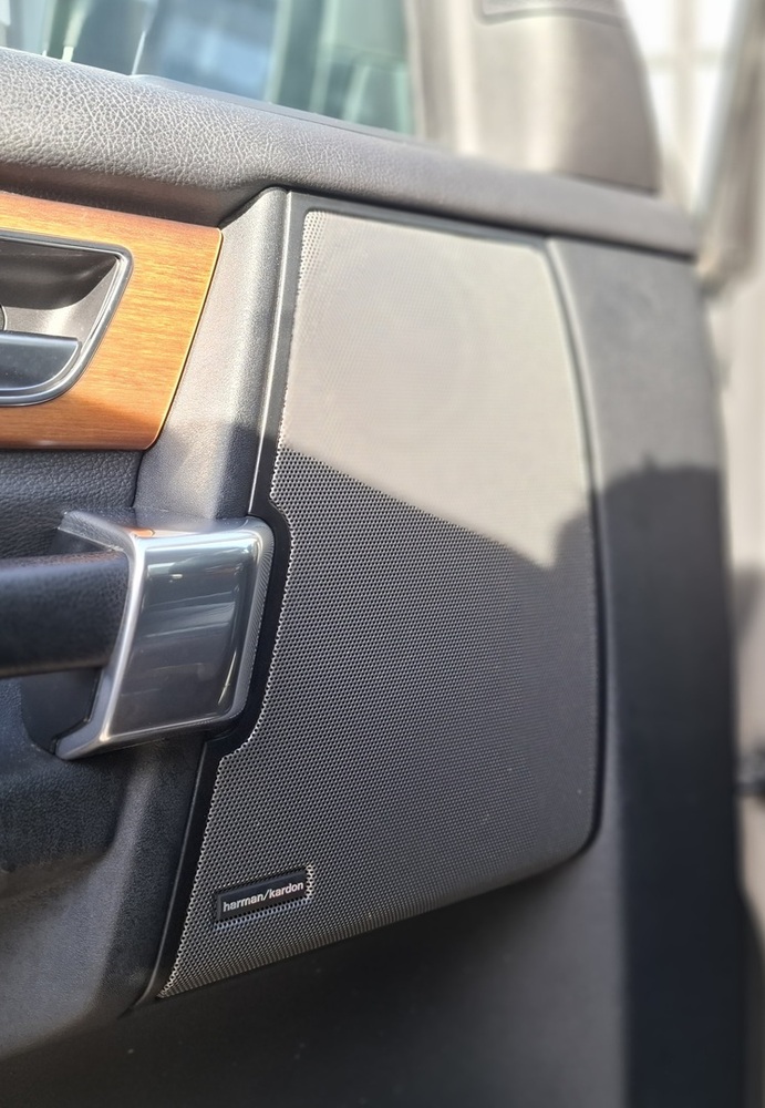 Land Rover Discovery vaihtoauto