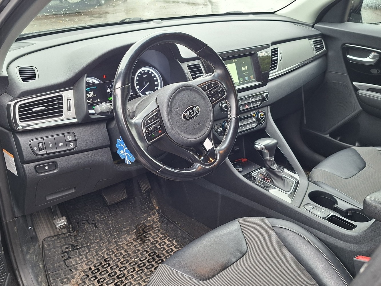 Kia Niro vaihtoauto
