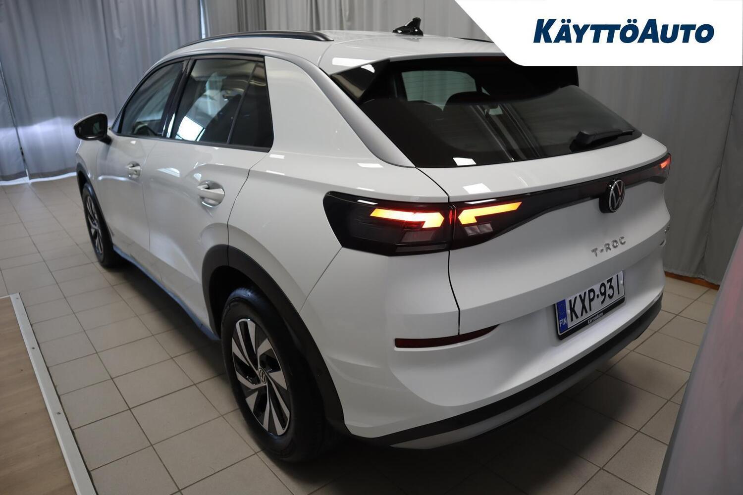 Volkswagen T-Roc vaihtoauto