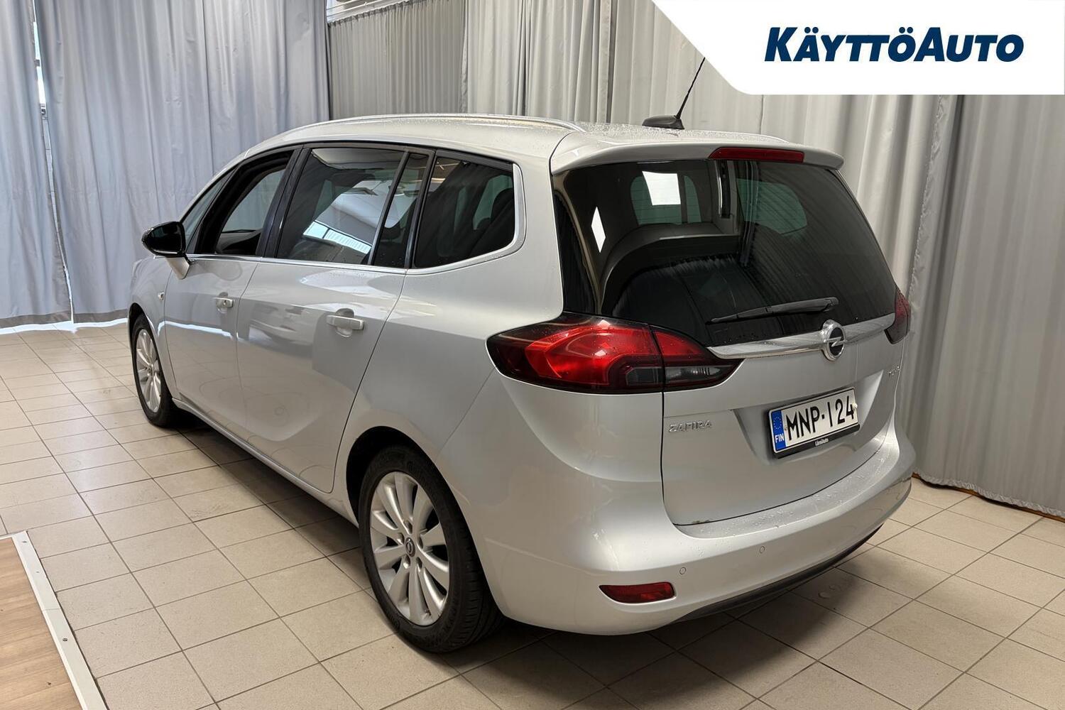 Opel Zafira vaihtoauto