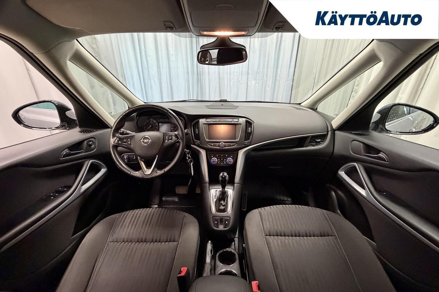 Opel Zafira vaihtoauto