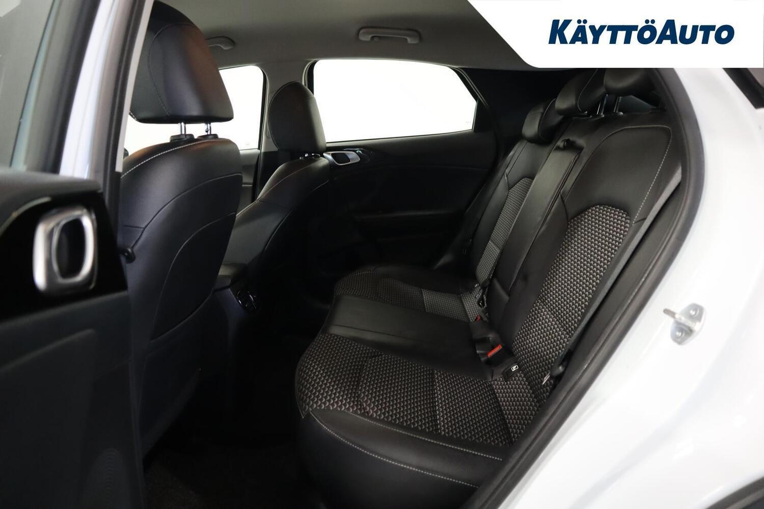Kia XCeed vaihtoauto