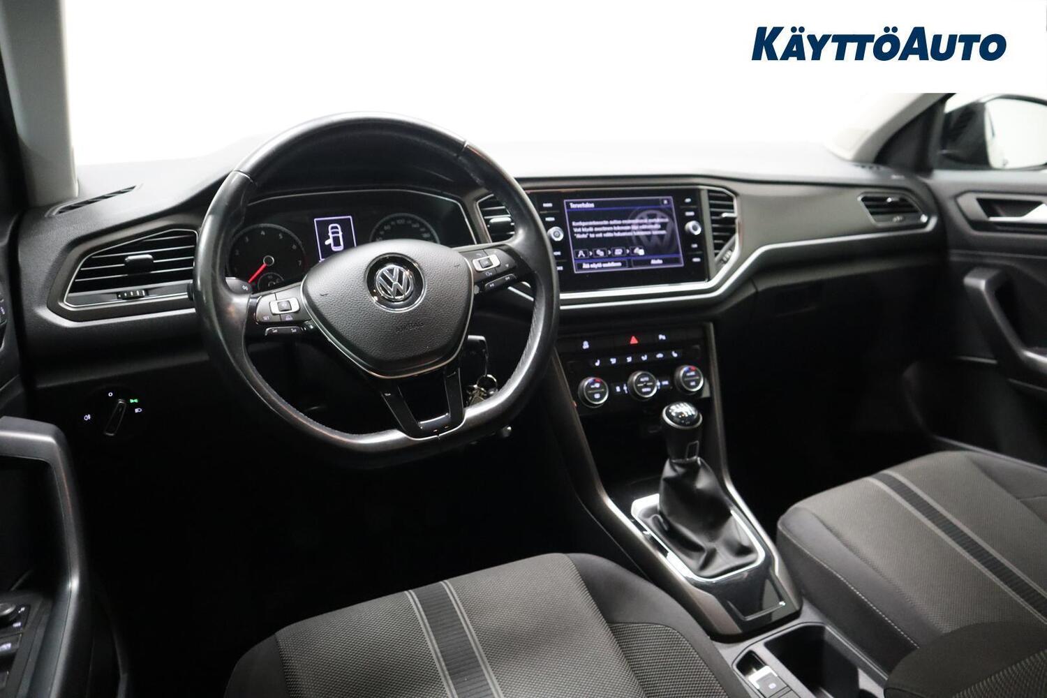 Volkswagen T-Roc vaihtoauto