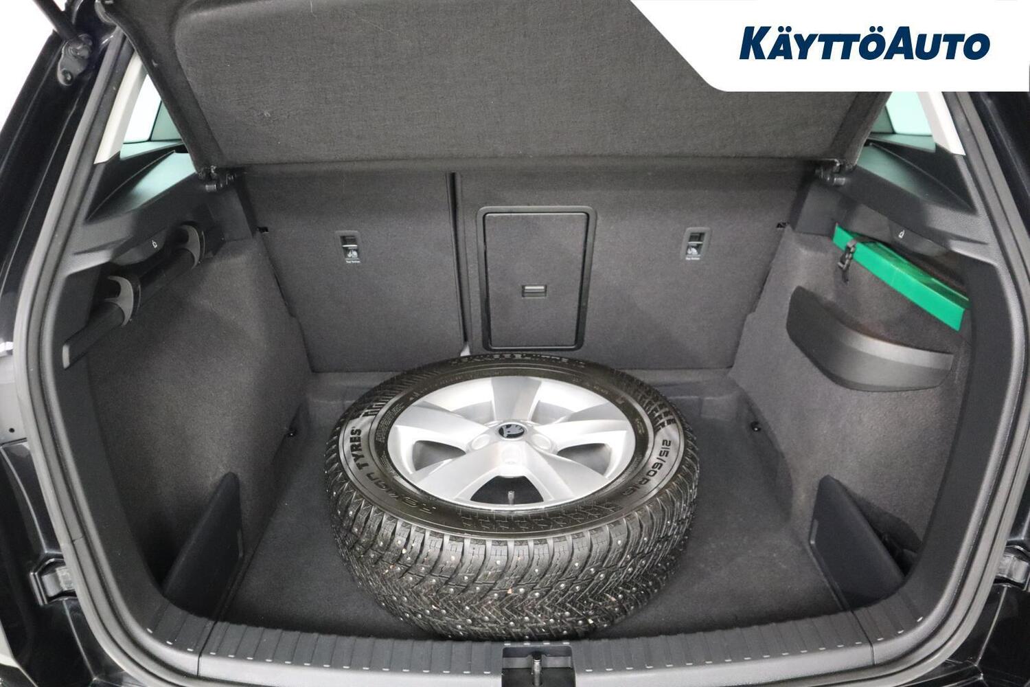 Skoda Karoq vaihtoauto
